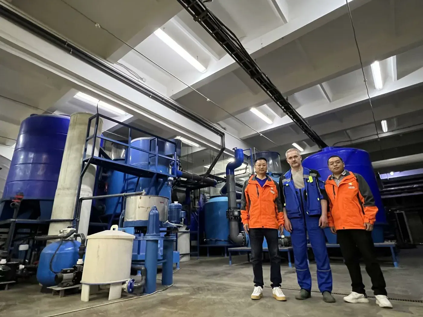 Visitors and team in the factory
