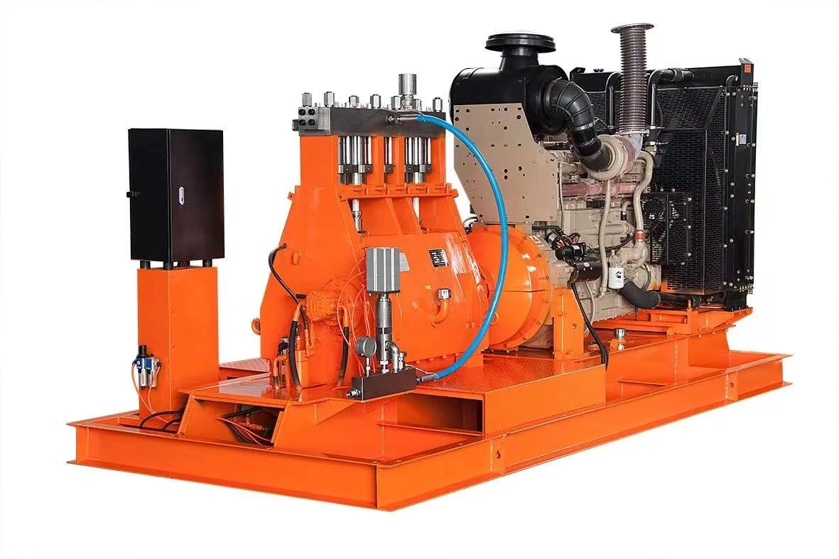 Original engine-driven three-plunger equipment arrangement